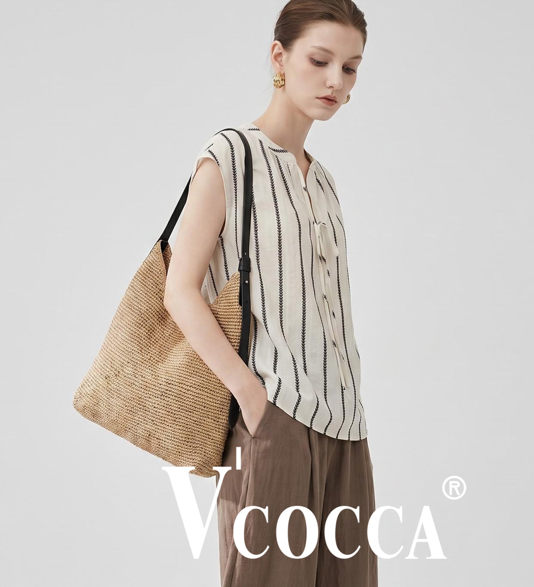 V’COCCA E262060 复古条纹系带棉感无袖上衣 不挑身材的隨性慵懶