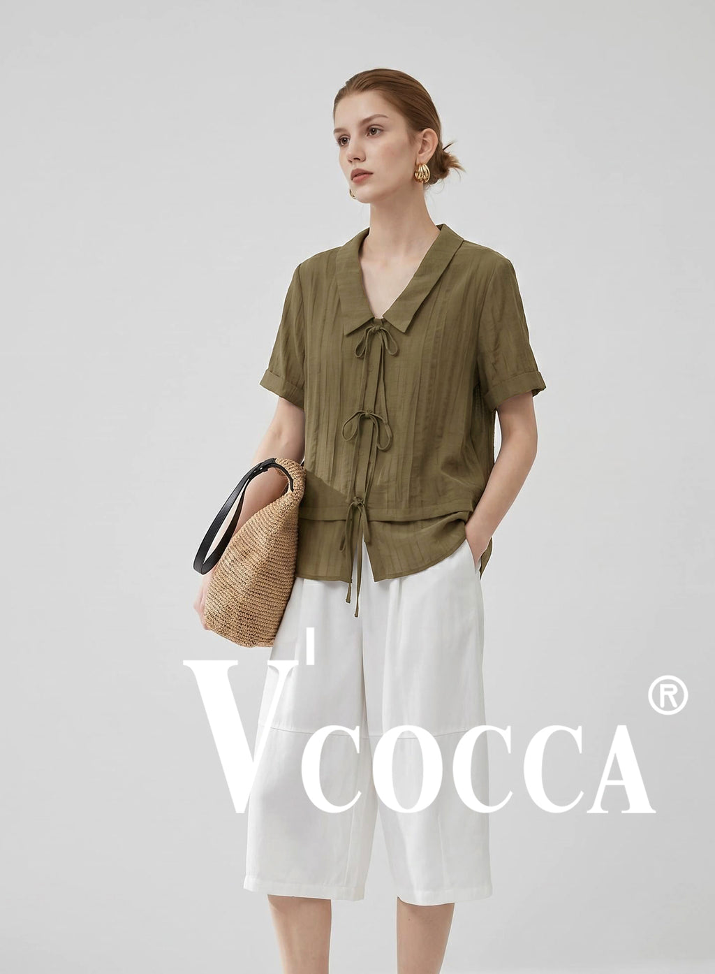 V'COCCA E262089 鬆弛感繫帶翻領短袖襯衫
